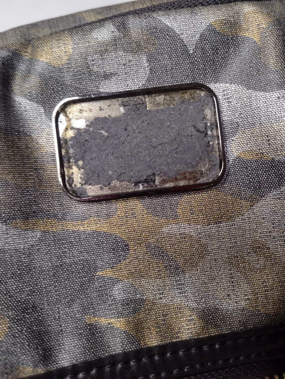 Tumi missing tag